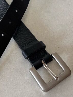 ❤️‍🔥5/$25❤️‍🔥Genuine Leather Black Belt-Chunky Silver Buckle & Flat End